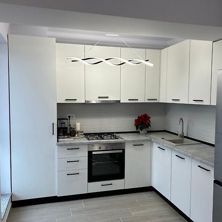 Apartament Raira Craiova Exterior photo